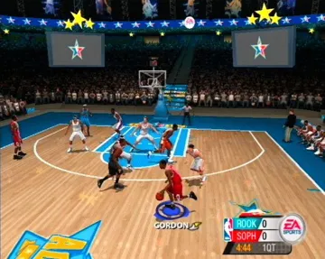 NBA Live 2005 (Japan) screen shot game playing